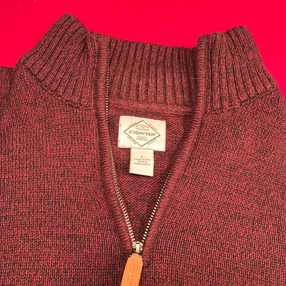 EUC black and burgundy mixed 1/4 zip sweater